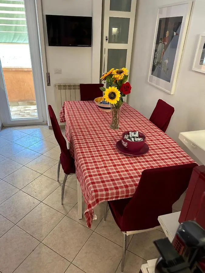 Royal Domus Of Rome Apartment 0*,